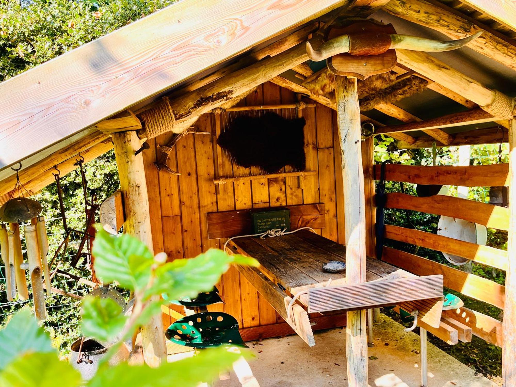La Cabane Perchee Du Trappeur Écrainville 외부 사진