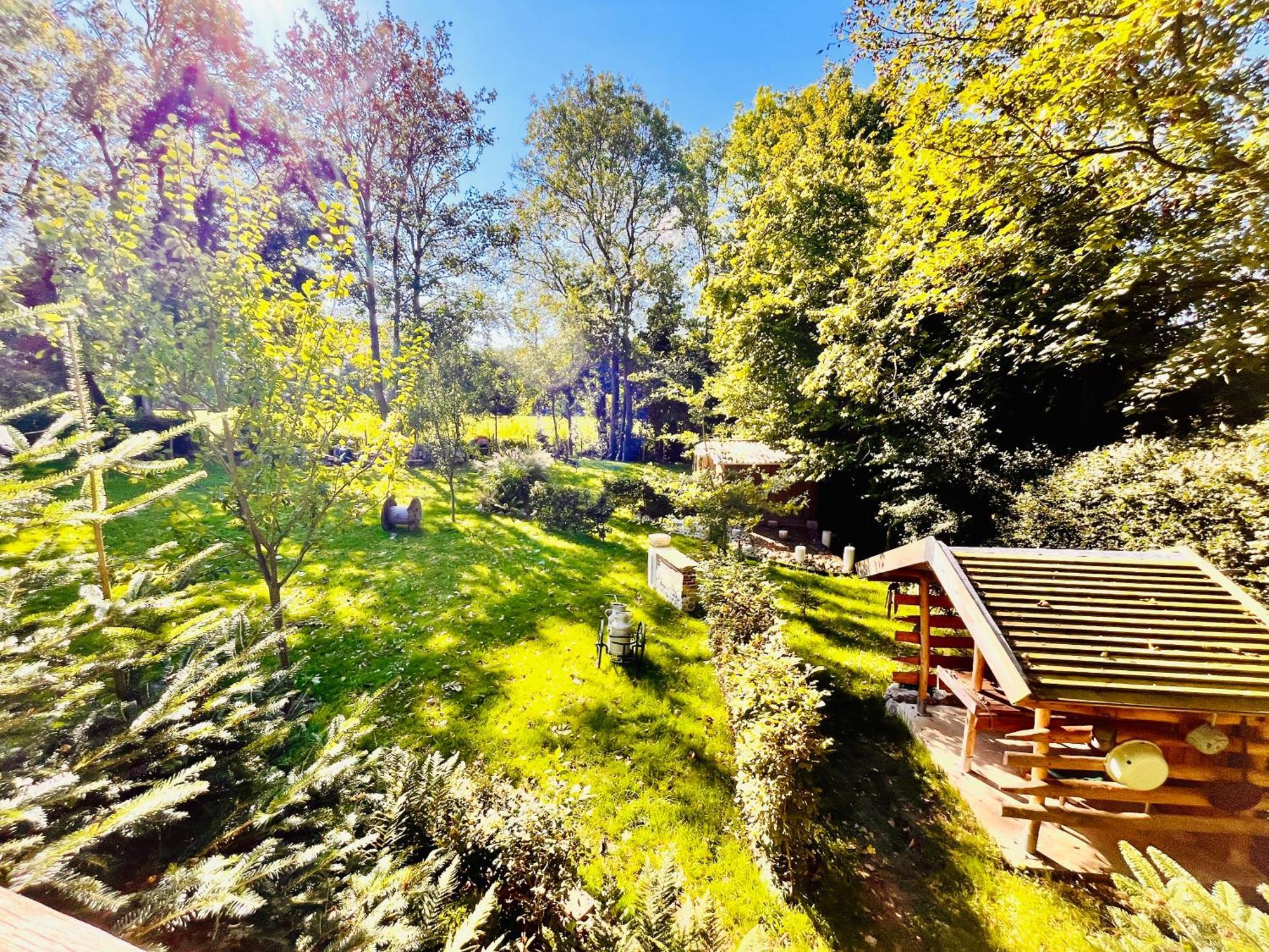 La Cabane Perchee Du Trappeur Écrainville 외부 사진