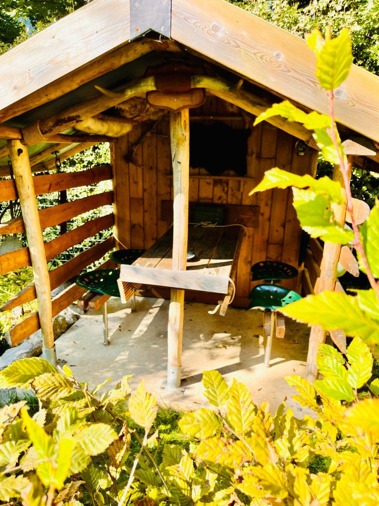 La Cabane Perchee Du Trappeur Écrainville 외부 사진