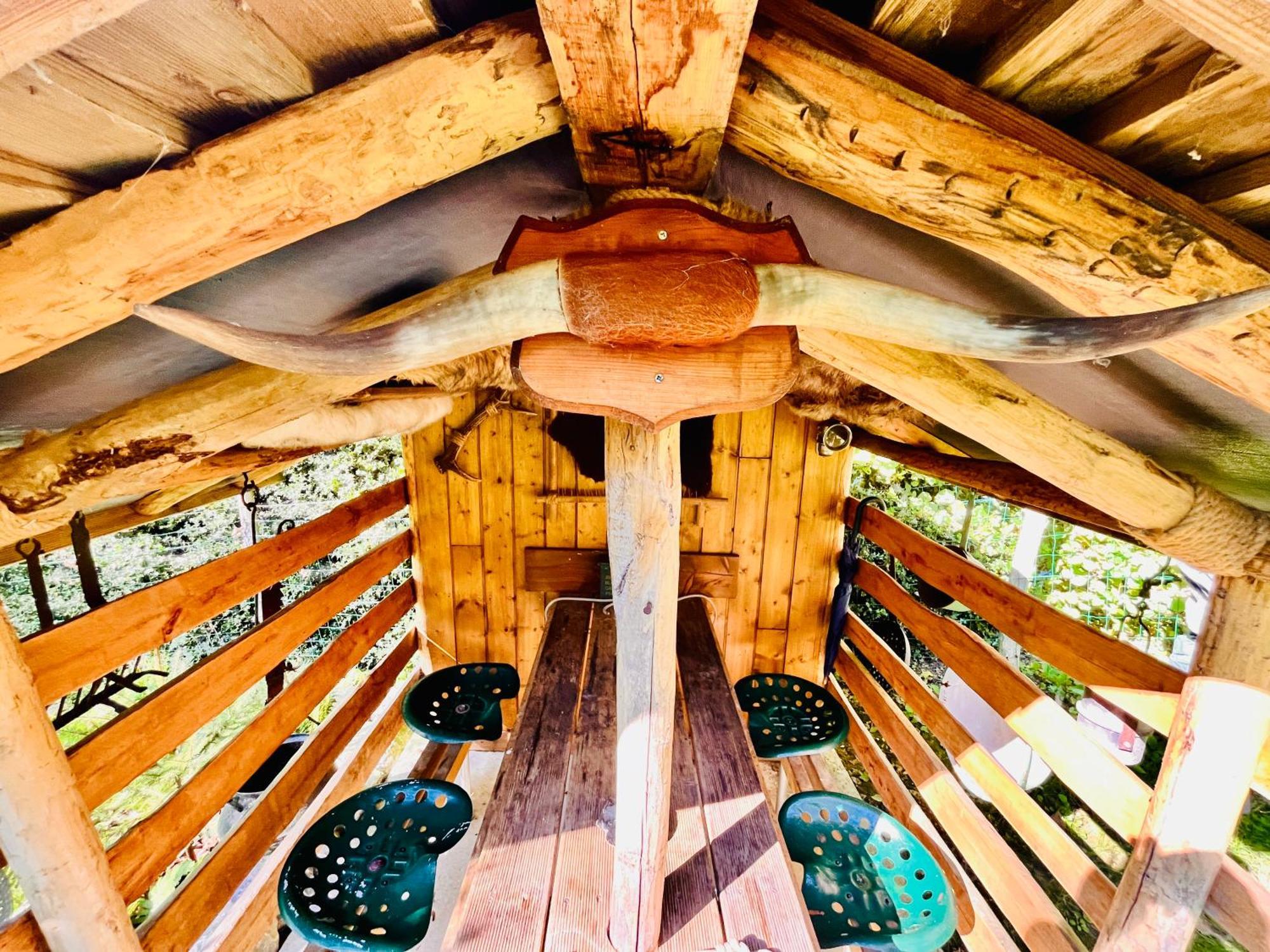 La Cabane Perchee Du Trappeur Écrainville 외부 사진